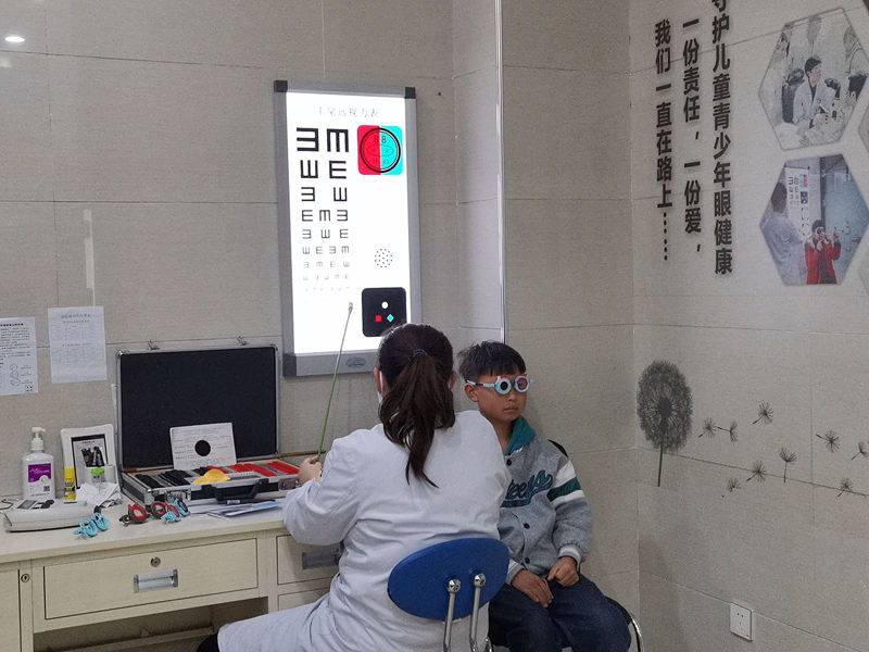 “真假”性近視傻傻分不清楚？出現(xiàn)以下癥狀家長(zhǎng)務(wù)必重視！